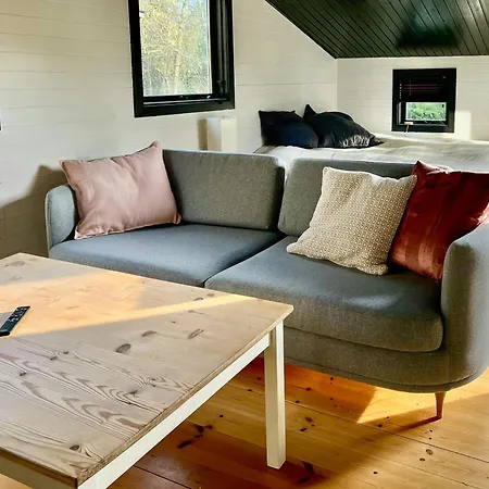 度假居 Family Summer House 150 Meters From The Tjørneholm
